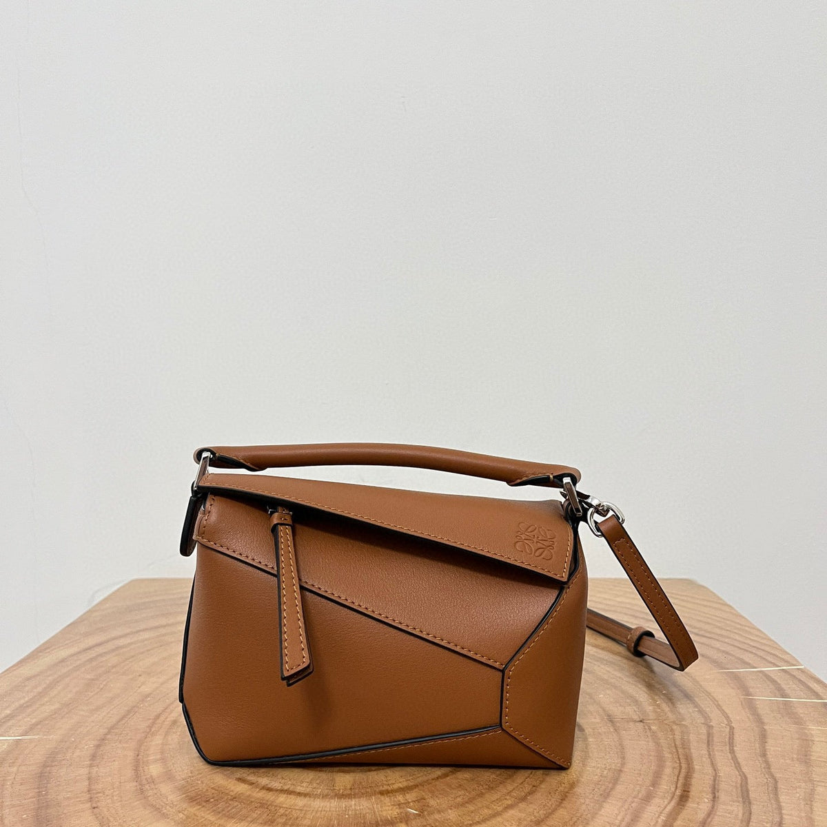 Bags- Loew Mini Puzzle Edge Bag Elegant Everyday Designer Handbag