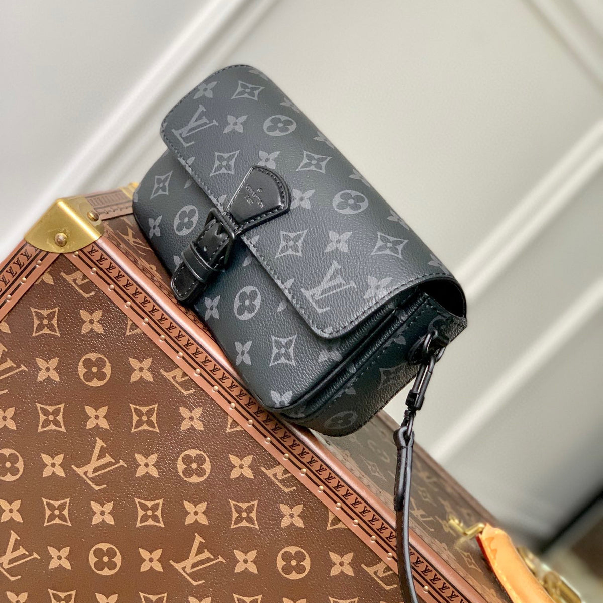 Louis Vuitton Wallets- Louis Vuitton Lou Montsouris Wearable Wallet Premium Leather Designer Wallet