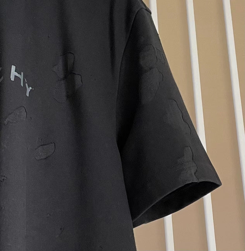 Styling view of Givenchy luxury piece style No.227