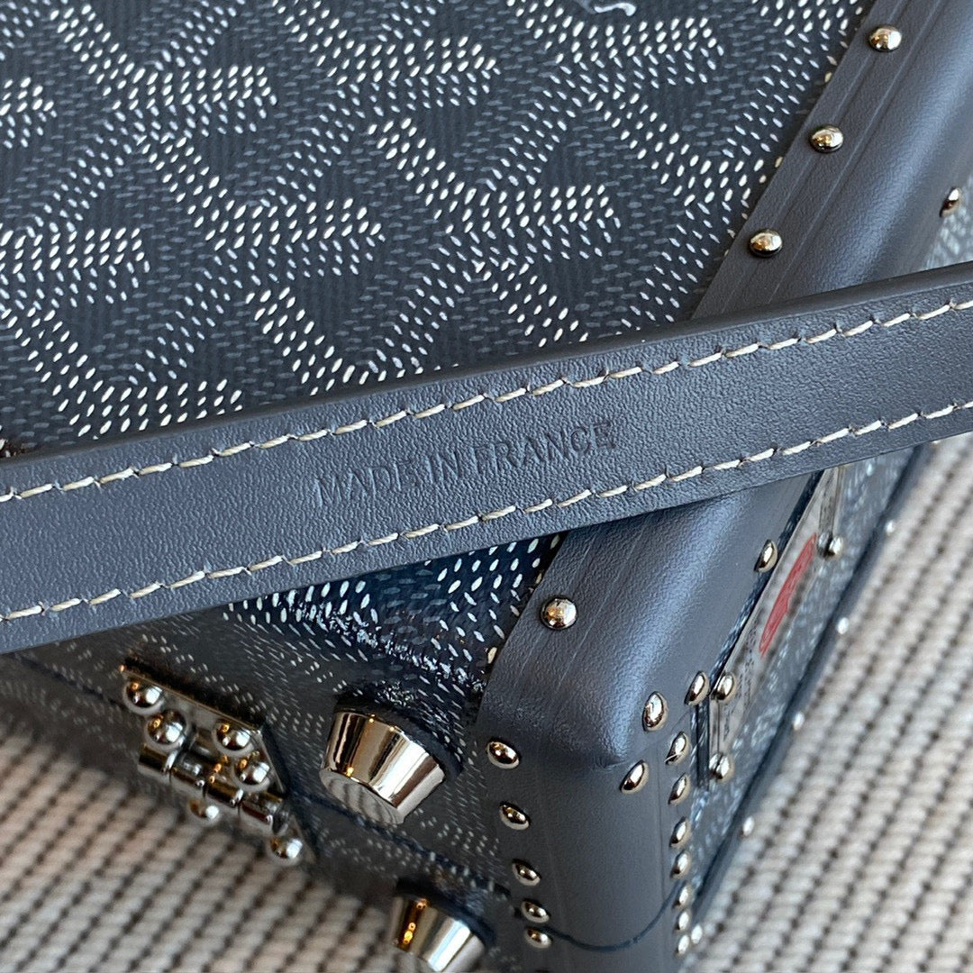Bags- Goya Grand Hotel Trunk Bag Premium Designer Shoulder Bag