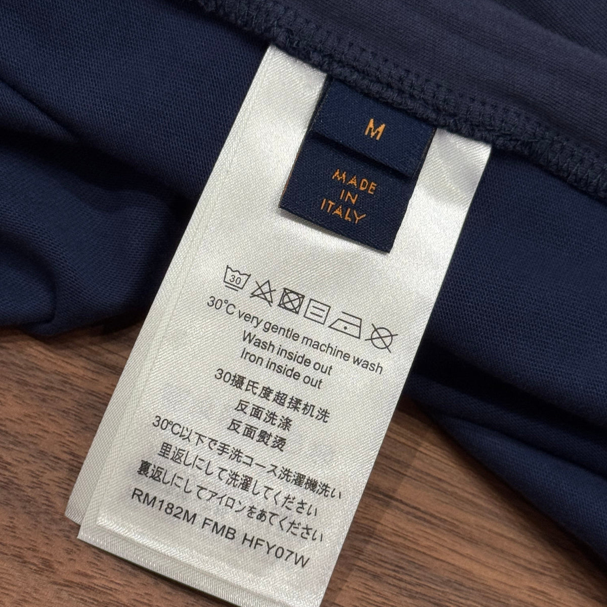 Louis Vuitton T-Shirts- Louis Vuitton Lou T-shirt Premium Designer Cotton T-Shirt