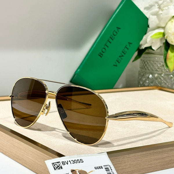 Bottega Veneta Sunglasses – luxury designer piece at Velouxe