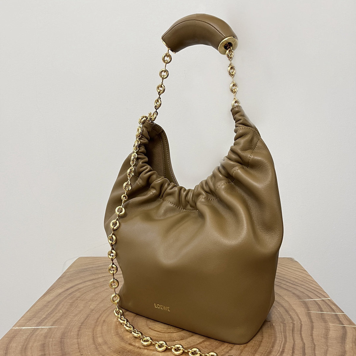 Bags- Loew Small Squeeze Bag Luxury Designer Leather Handbag
