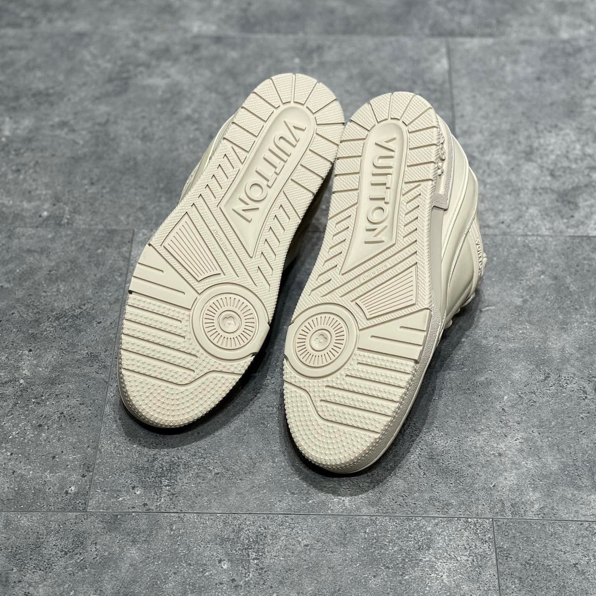 Louis Vuitton Shoes- Louis Vuitton Lou Trainers Luxury Lifestyle Designer Footwear
