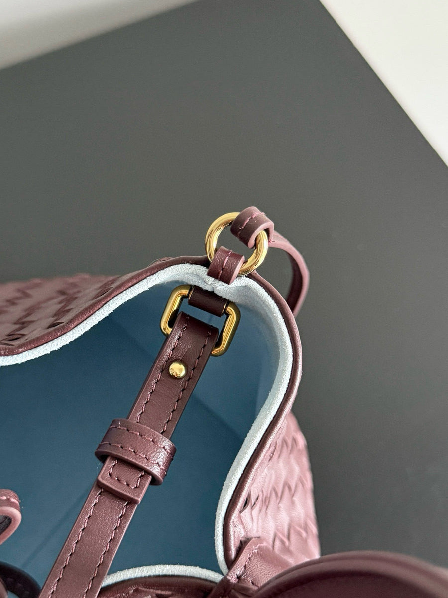 Bags? Bott V Small Pinacoteca Bag Elegant Everyday Designer Handbag