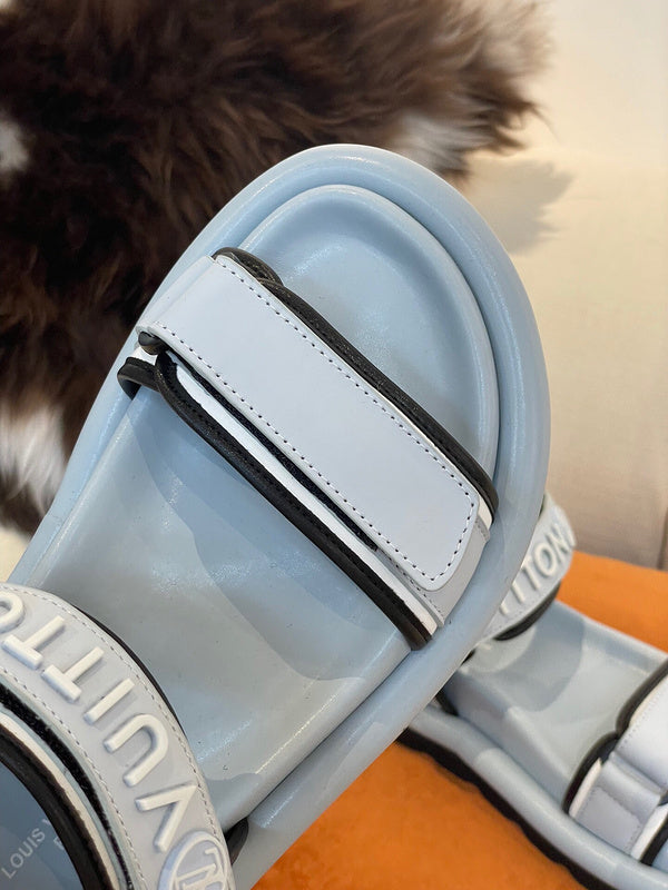 Louis Vuitton shoes Style 396 - logo and branding close-up