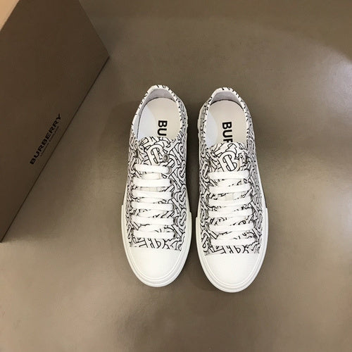 Burberry shoes Style 307 - texture and material detail