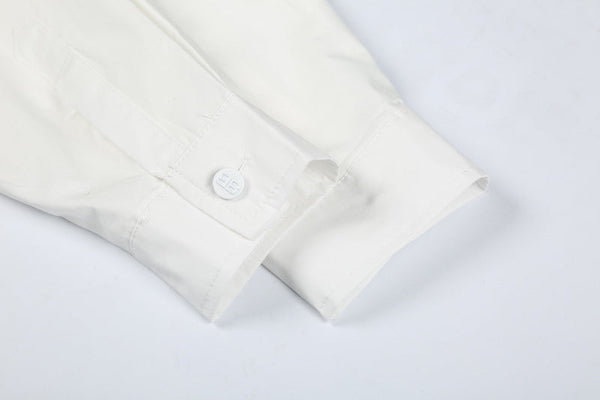 Three-quarter angle view of Balenciaga luxury piece style No.106