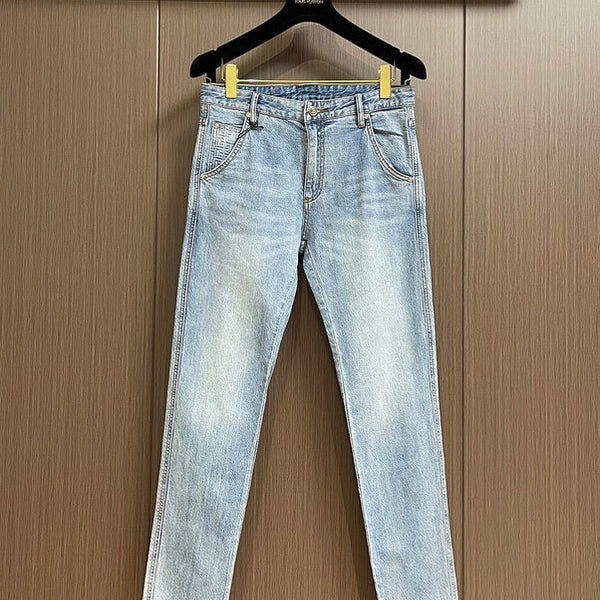 Front view of Balmain luxury piece style No.111