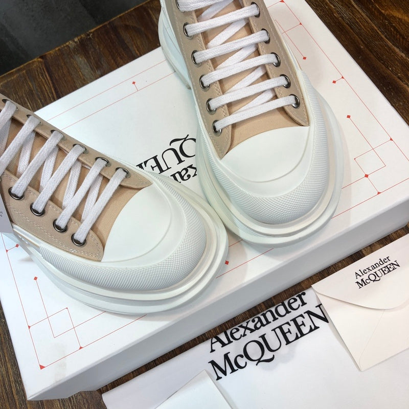 Alexander McQueen shoes Style 265 - sole and craftsmanship detail