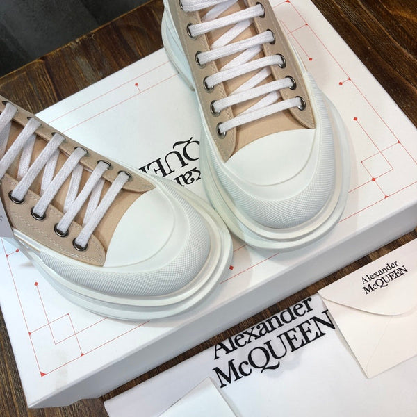 Alexander McQueen shoes Style 265 - sole and craftsmanship detail