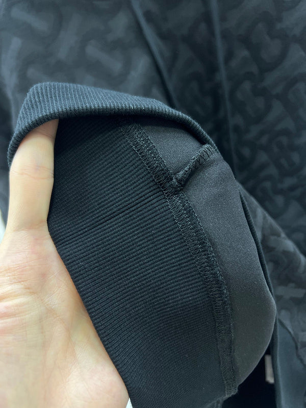 Styling view of Burberry luxury piece style No.337