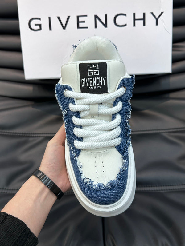 Givenchy shoes Style 182 - packaging and accessories