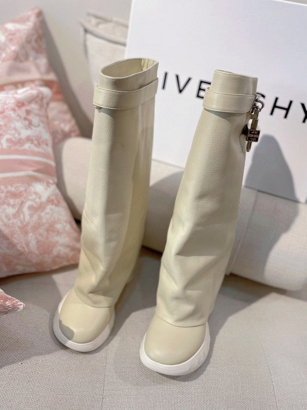 Givenchy shoes Style 174 - packaging and accessories