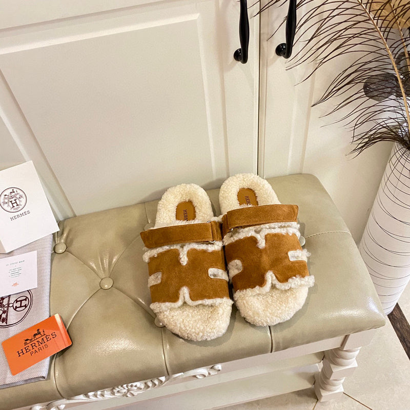 Hermes sandals Style 222 - sole and craftsmanship detail