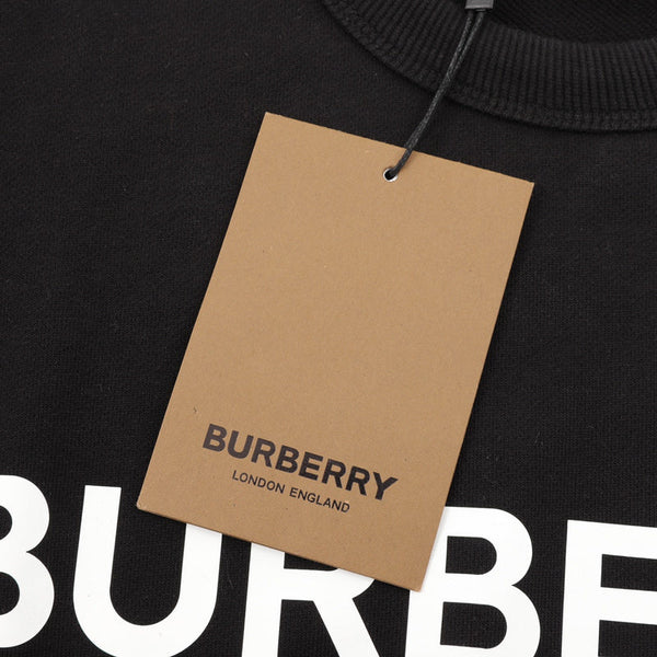 Three-quarter angle view of Burberry luxury piece style No.567