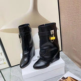 Givenchy shoes Style 116 - close-up of elevated everyday design