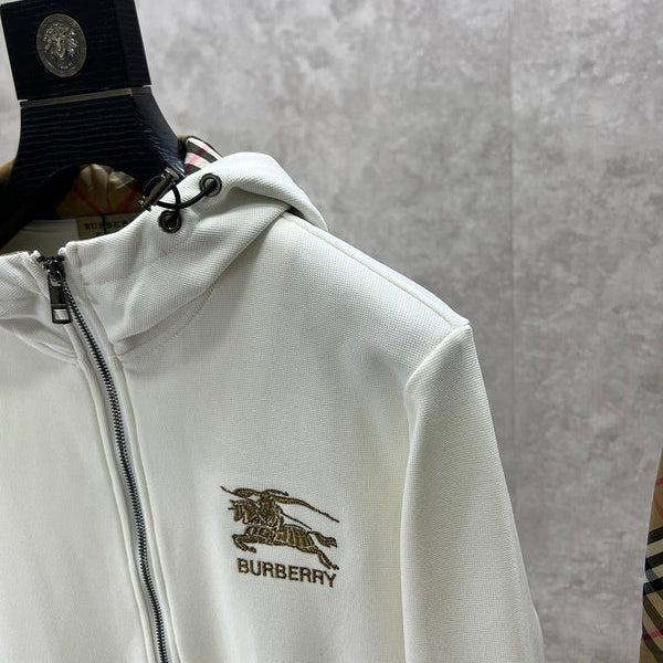 Three-quarter angle view of Burberry luxury piece style No.549