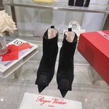 Front view of Roger Vivier luxury piece style No.065