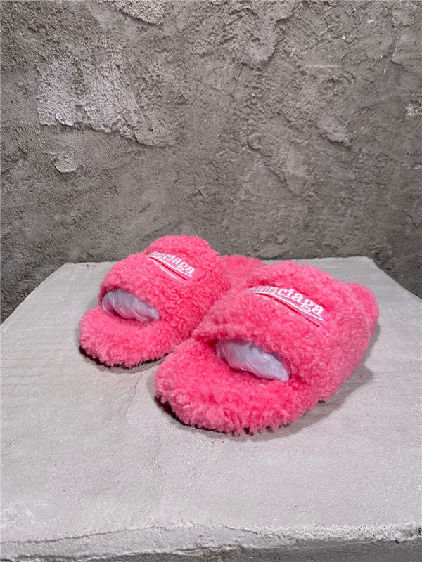 Balenciaga sandals Style 132 - close-up of luxury comfort fit