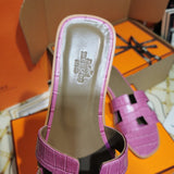 Hermes sandals Style 112 - top view showing design