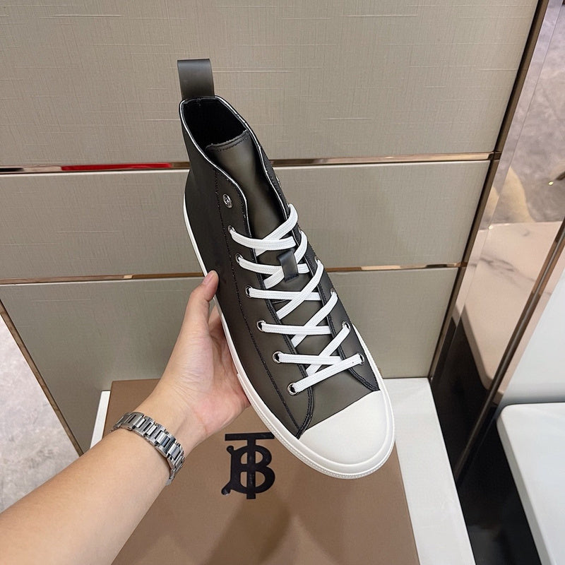 Burberry shoes Style 179 - back heel detail