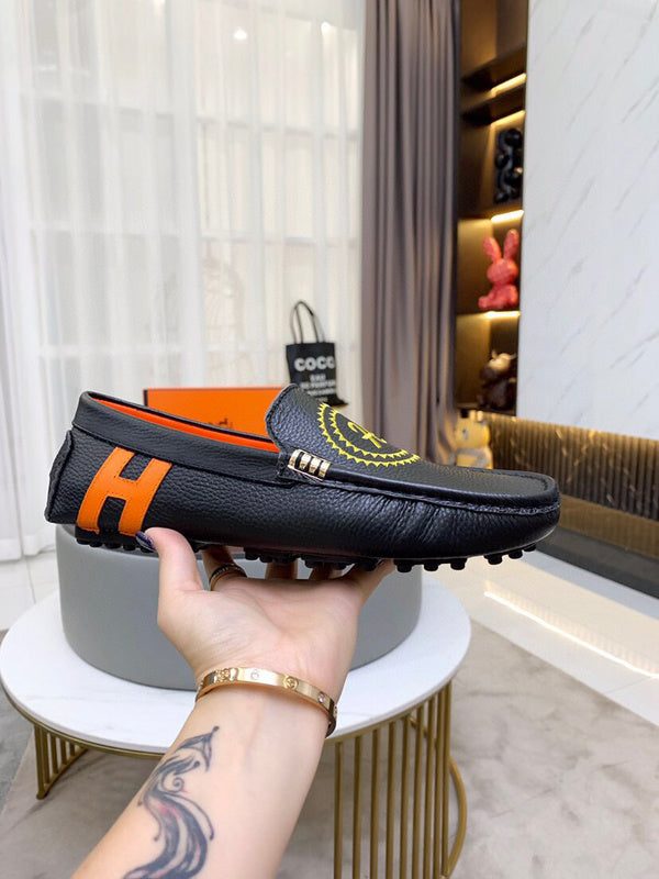 Hermes shoes Style 043 - packaging and accessories