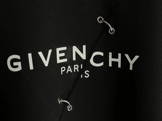 Full silhouette view of Givenchy luxury piece style No.172