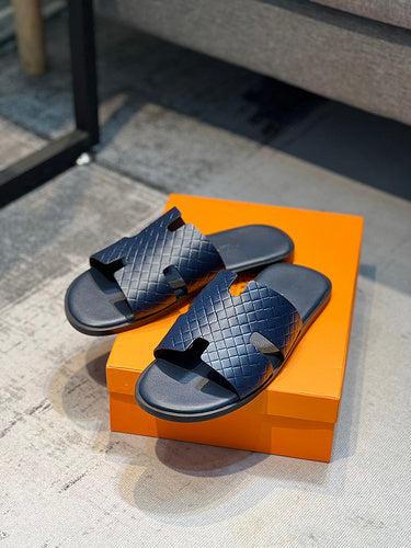Hermes shoes Style 011 - front view, elevated everyday design