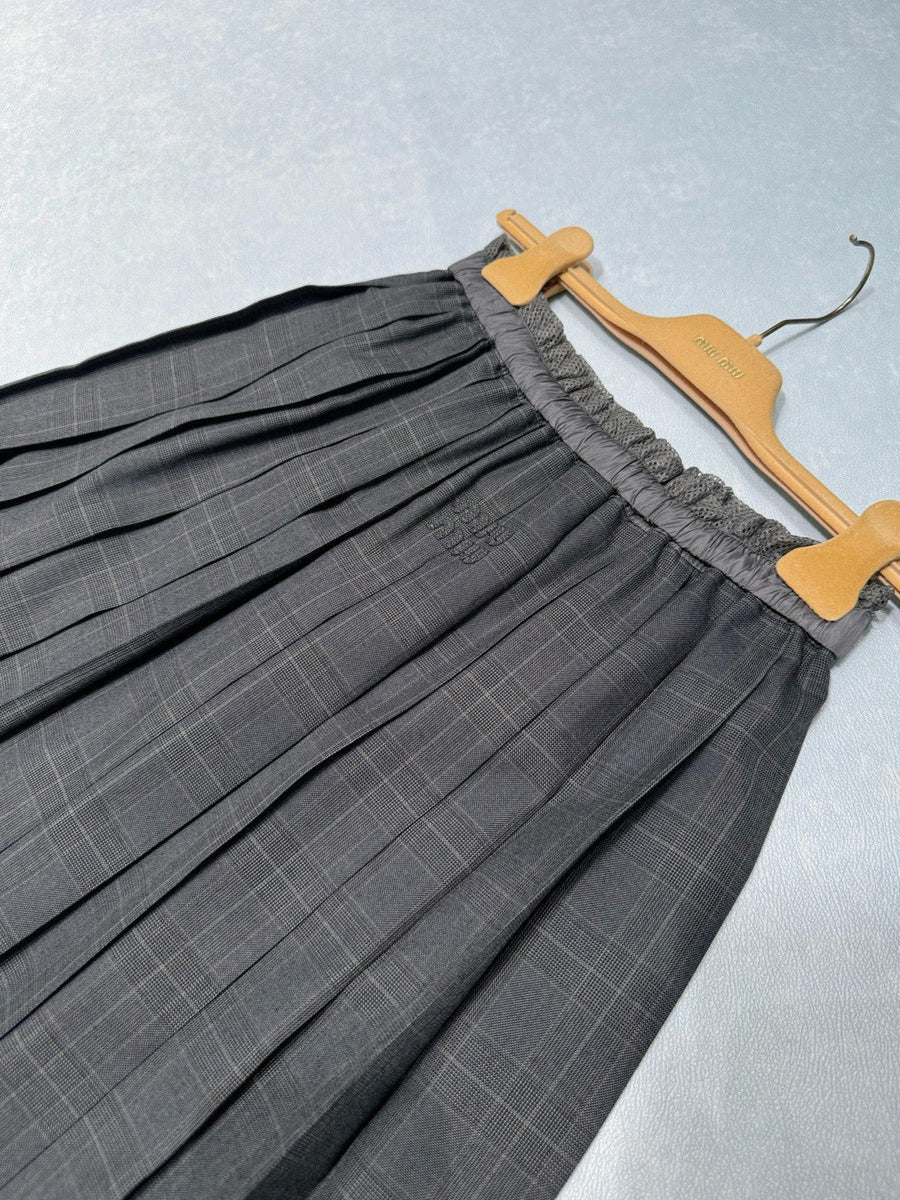 Skirts? Miu M Skirt Chic Everyday Designer Skirt