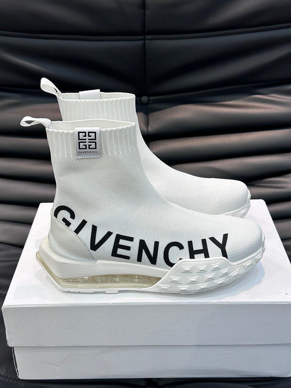Givenchy shoes Style 176 - back heel detail