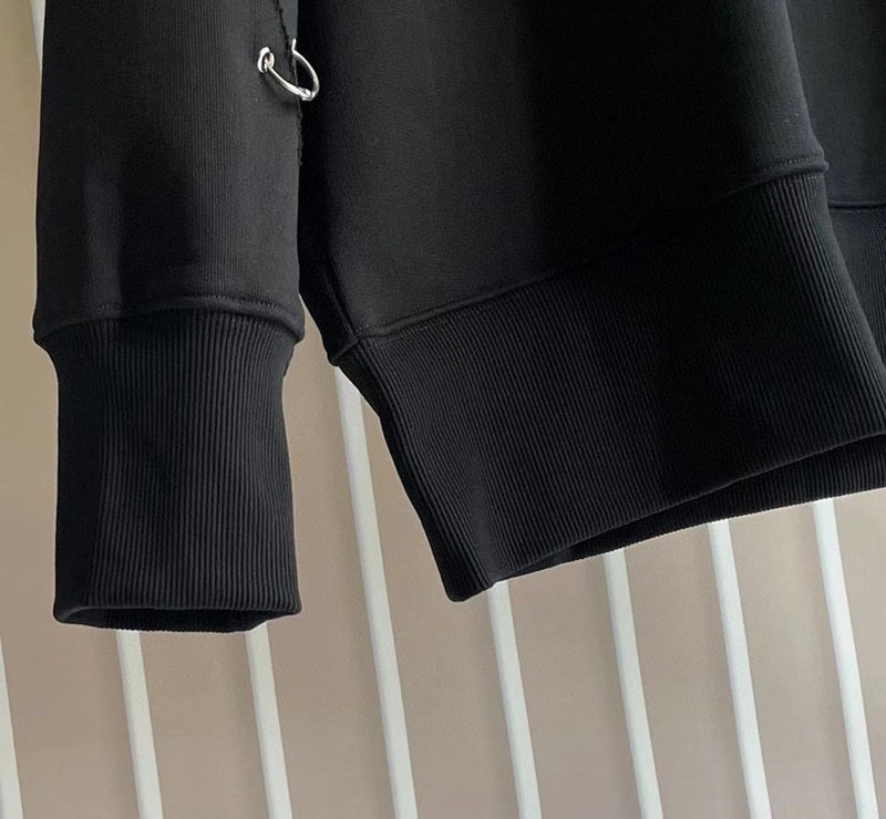 Styling view of Givenchy luxury piece style No.172
