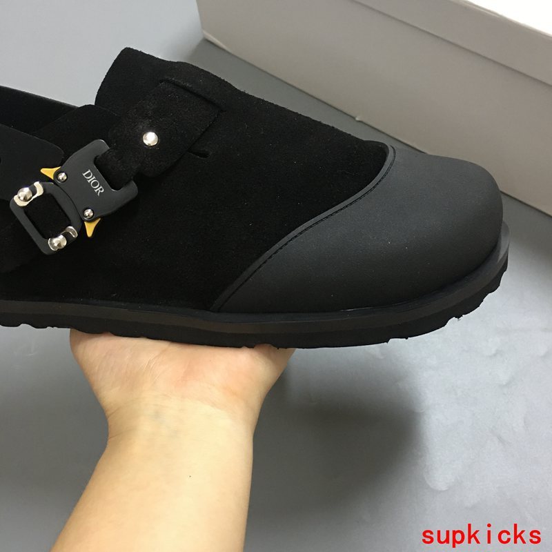 Dior shoes Style 023 - interior and comfort detail