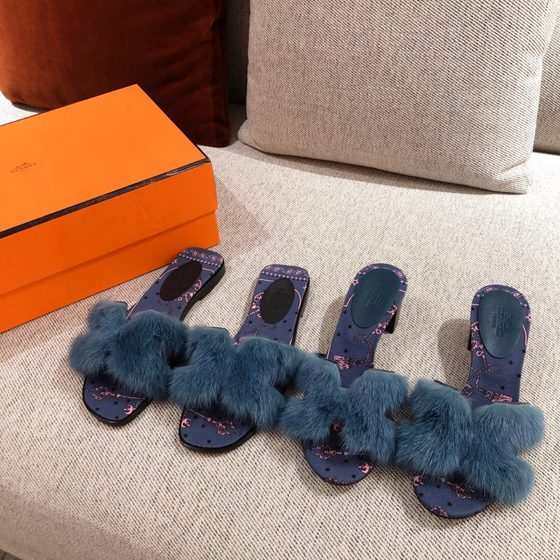 Hermès Nude Classic Ballet Flats - Lifestyle Styling Shot