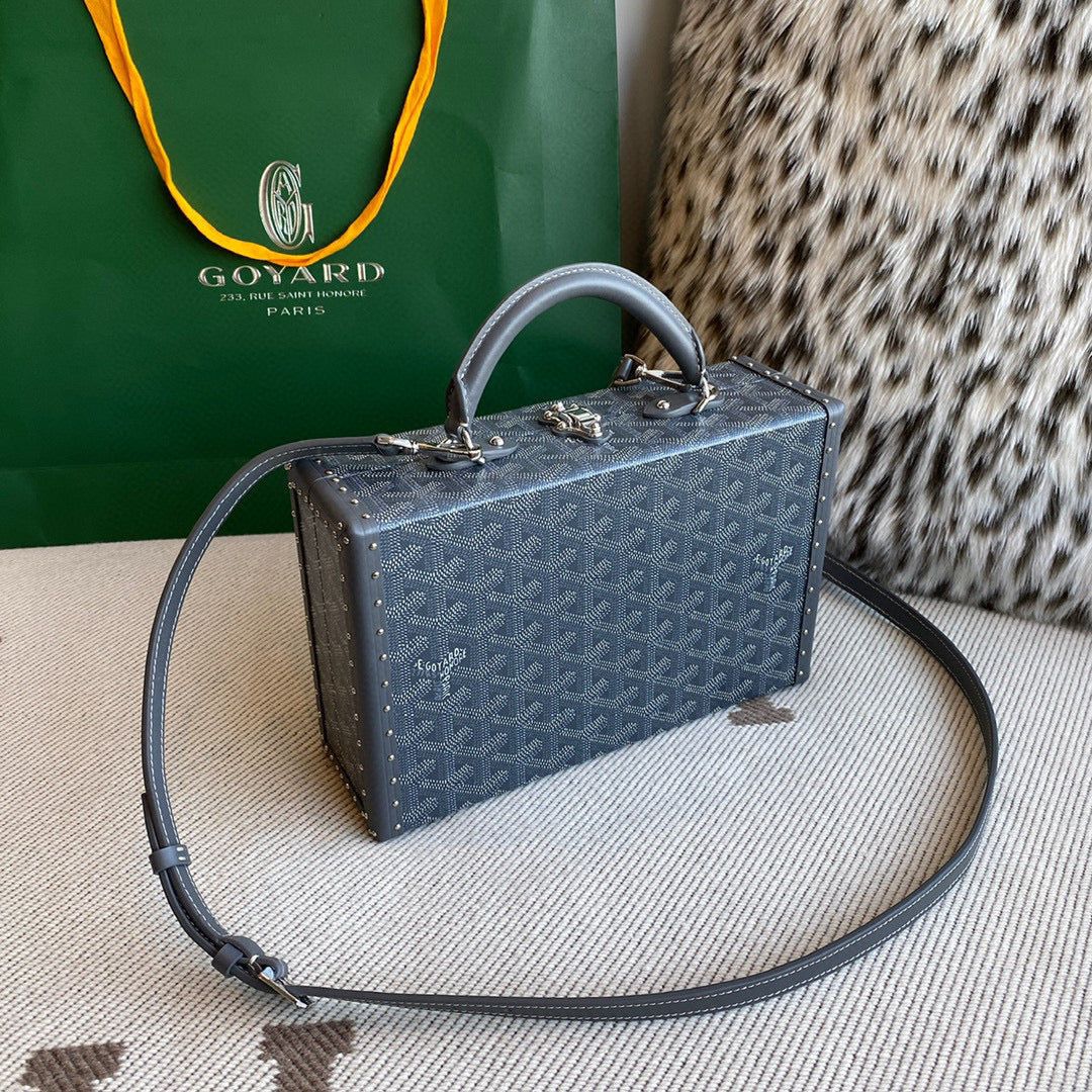 Bags- Goya Grand Hotel Trunk Bag Premium Designer Shoulder Bag