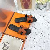 Hermès Tan Crisscross Strap Sandals - Sole Detail View