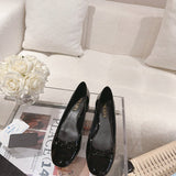 Styling view of Prada luxury piece style No.133