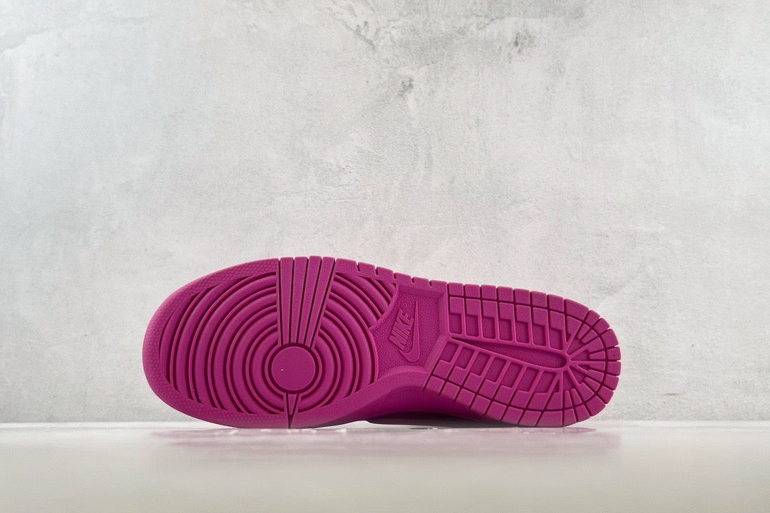 Shoes- Dunk Laser Premium Designer Casual Shoes