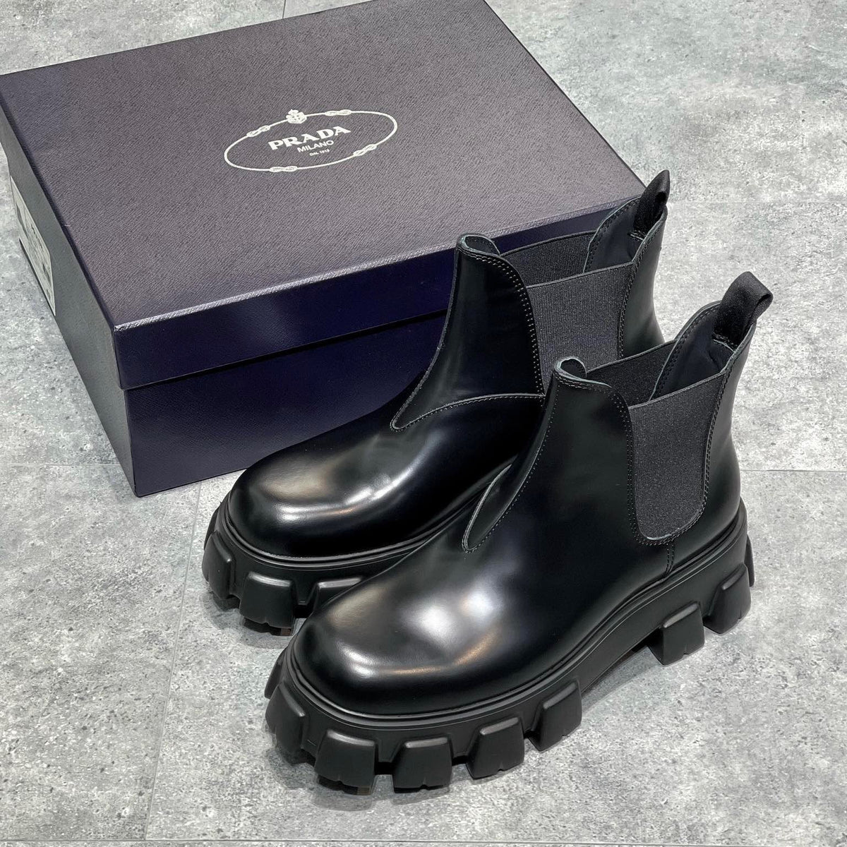 Shoes- Pd Boots Premium Designer Casual Shoes