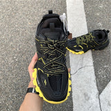 Balenciaga shoes Style 390 - texture and material detail