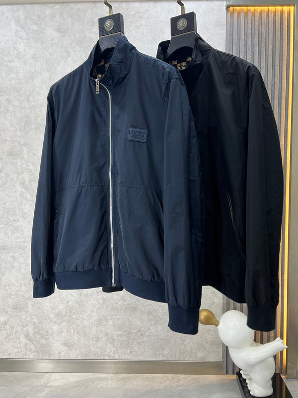 Side profile view of Burberry luxury piece style No.407