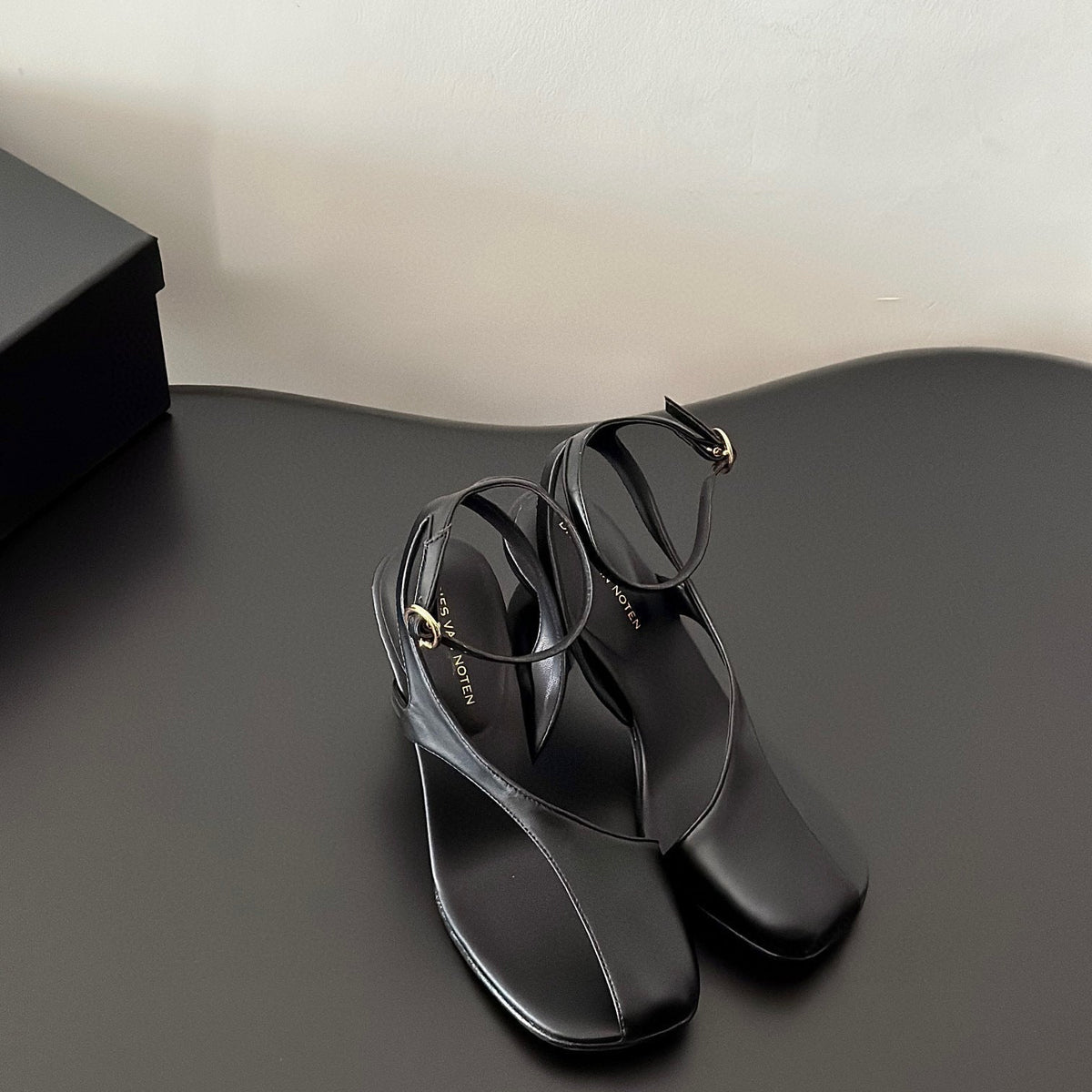 Shoes- Dries Van Noten Heels Premium Designer Casual Shoes