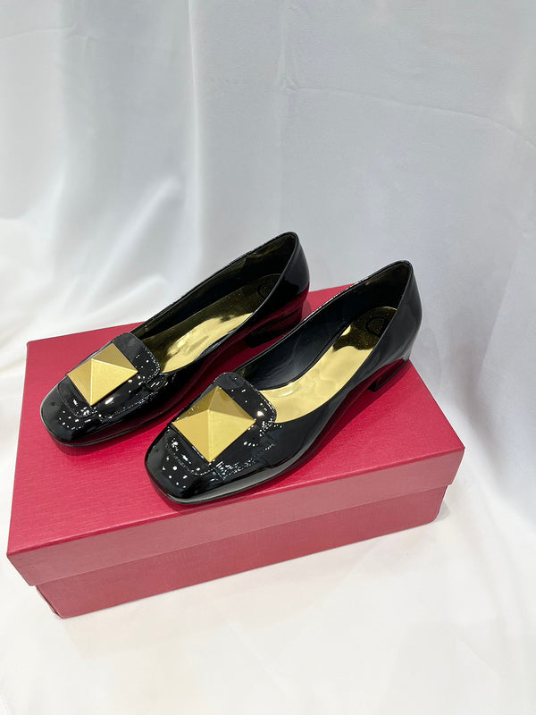 Full silhouette view of Valentino Garavani luxury piece style No.221