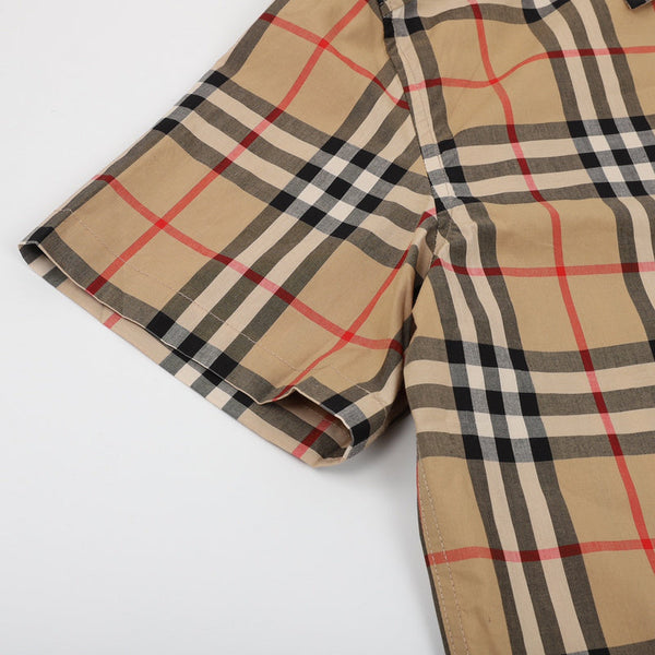 Back view of Burberry luxury piece style No.025