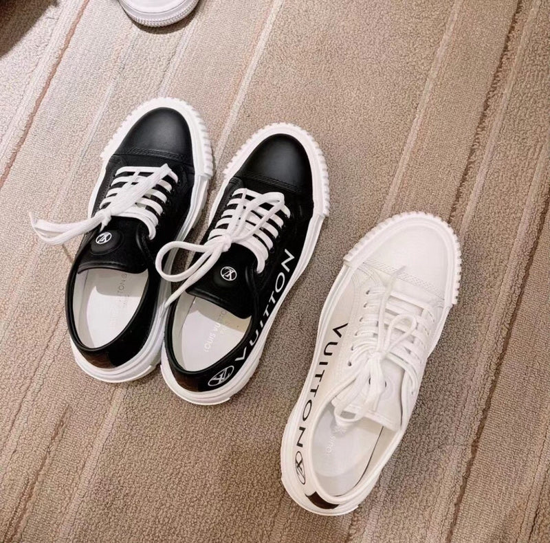 Louis Vuitton shoes Style 394 - interior and comfort detail