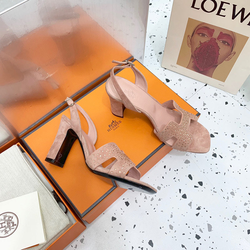 Hermès Tan Espadrille Wedge Sandals - Heel Detail View