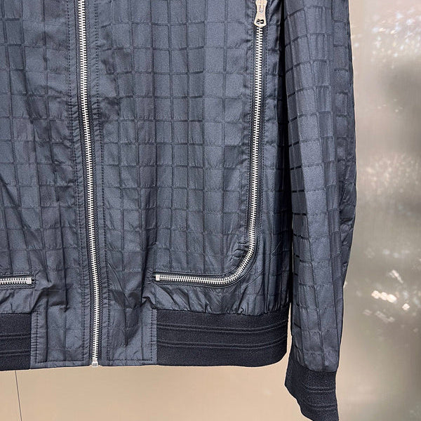 Three-quarter angle view of Burberry luxury piece style No.493