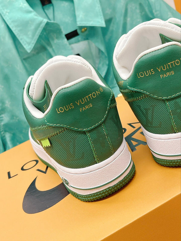 Louis Vuitton shoes Style 358 - texture and material detail