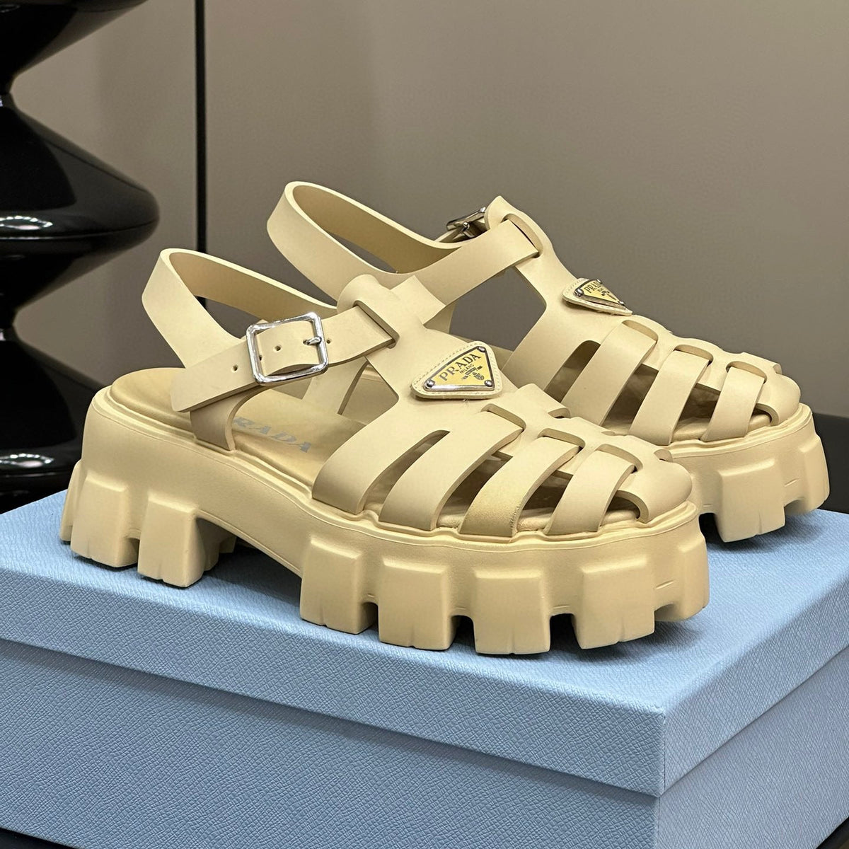 Shoes- Pd Sandals Luxury Lifestyle Designer Footwear