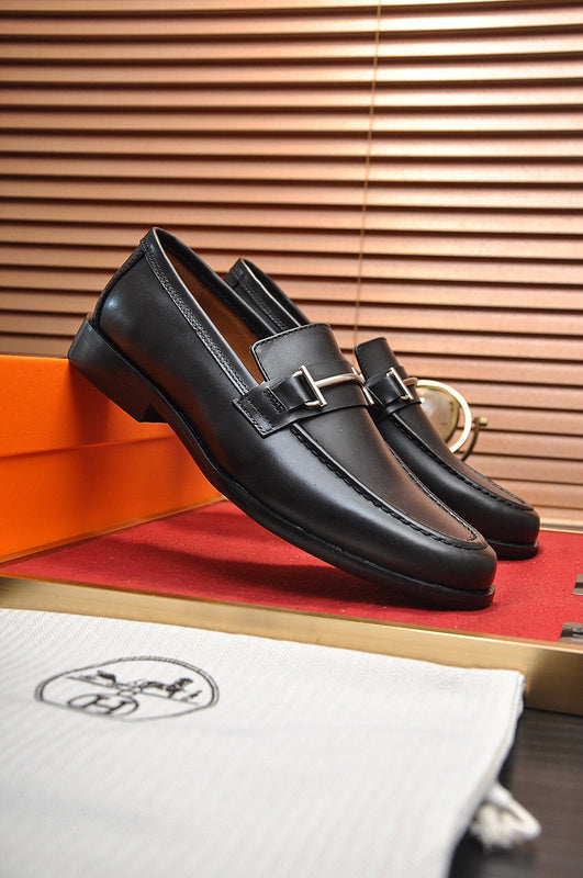 Hermes shoes Style 066 - back heel detail